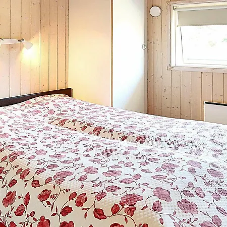 Дом отдыха Two-bedroom Holiday In Ringkobing 8 *